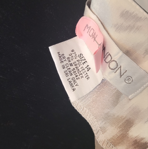 BLACK FORMAL DRESS👸🖤 - Picture 4 of 4